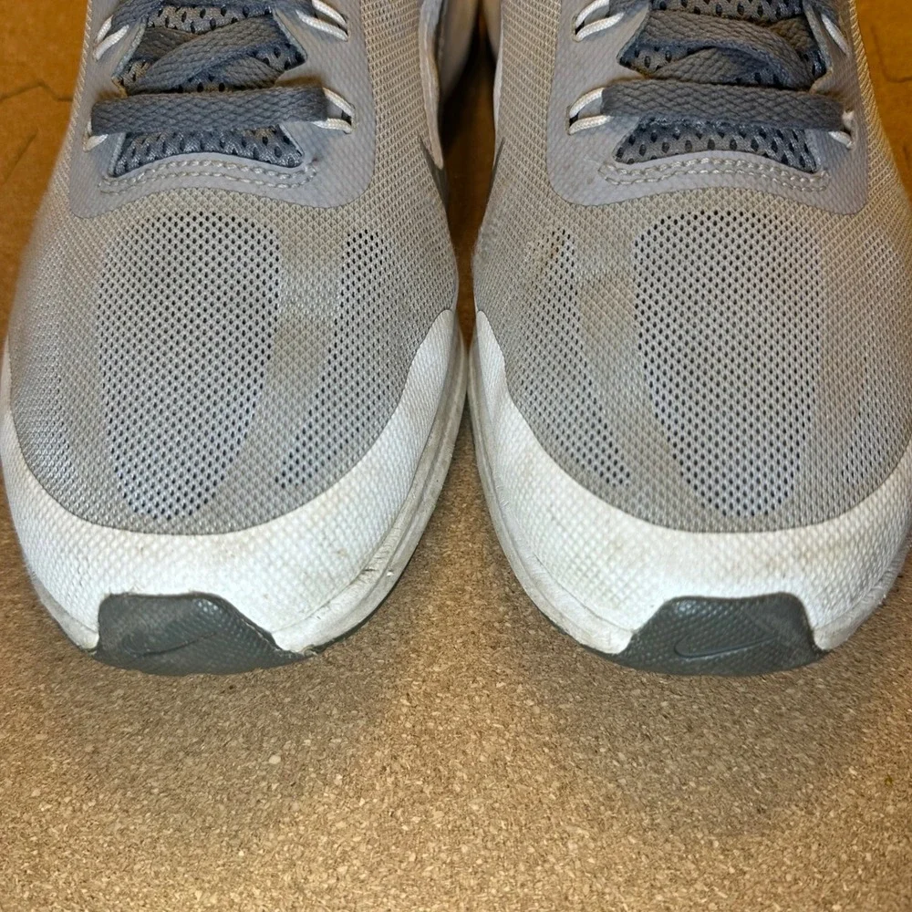 Nike Air Max Dynasty 2 Running Shoes Women 10 Grey 852445-004 Sneakers Athletic
